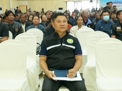 นายณฤทธิ์ บุญชัย รองอธิบดีกรมส่งเสริมสหกรณ์ พร้อมด้วย ... พารามิเตอร์รูปภาพ 3