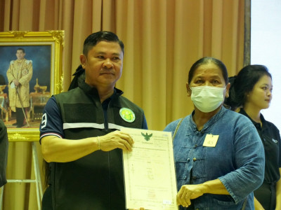 นายณฤทธิ์ บุญชัย รองอธิบดีกรมส่งเสริมสหกรณ์ พร้อมด้วย ... พารามิเตอร์รูปภาพ 9