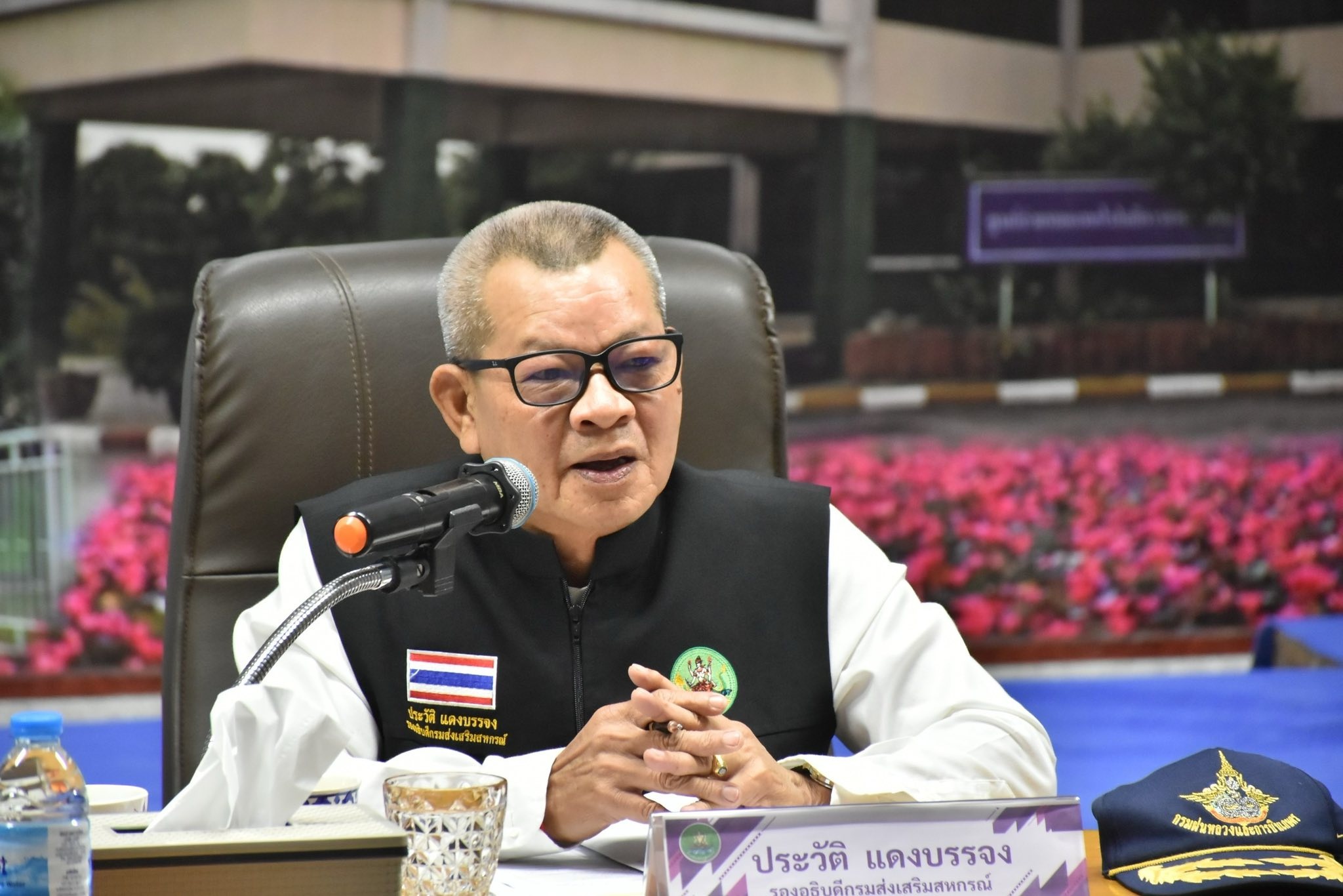 รองอธิบดีกรมส่งเสริมสหกรณ์ ... พารามิเตอร์รูปภาพ 1