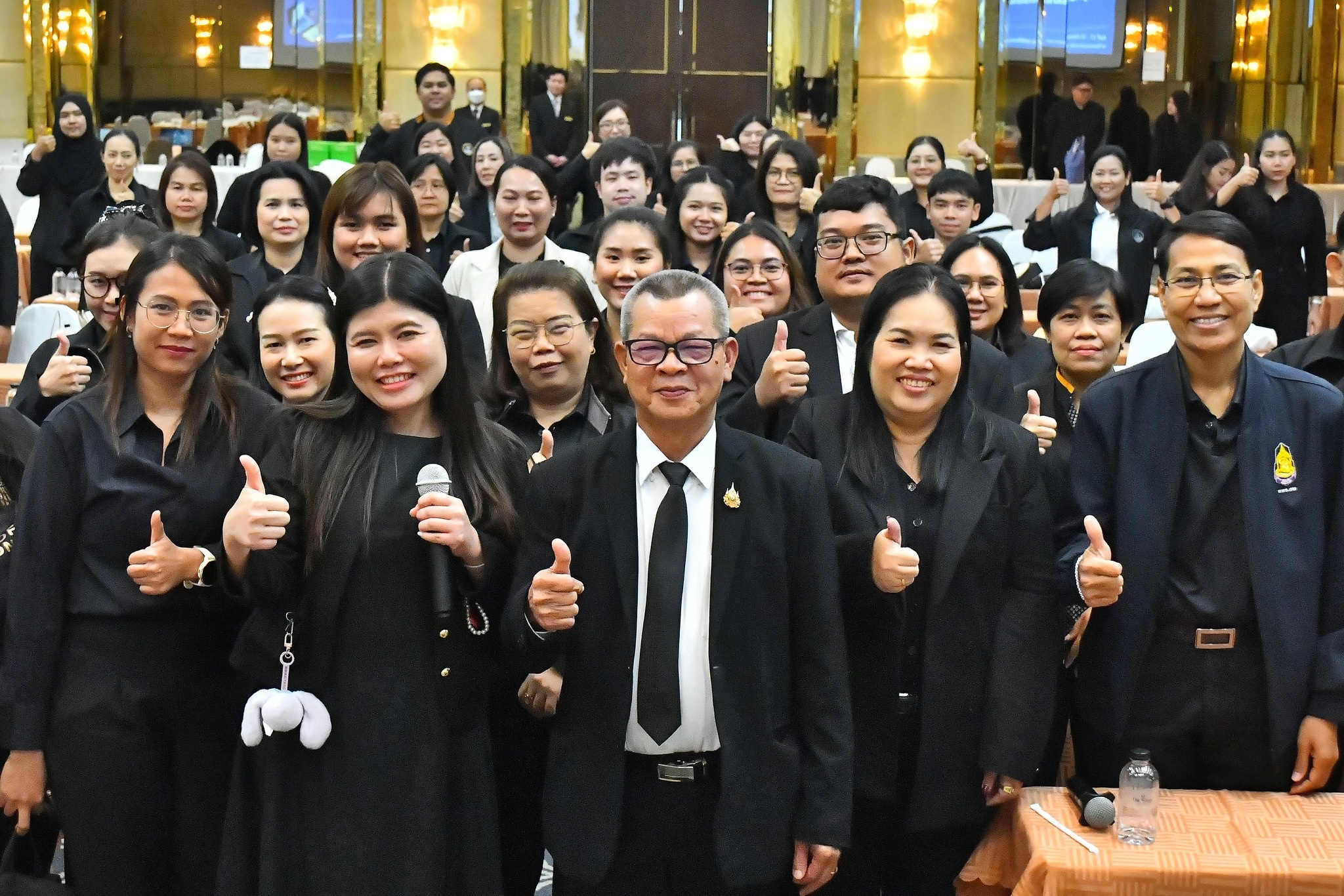 รองอธิบดีกรมส่งเสริมสหกรณ์ ... พารามิเตอร์รูปภาพ 1