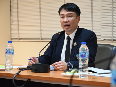 อธิบดีกรมส่งเสริมสหกรณ์ หารือร่วมกับ นายวุฒิพงศ์ เนียมหอม ... พารามิเตอร์รูปภาพ 1