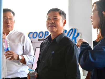 รองอธิบดีกรมส่งเสริมสหกรณ์ พร้อมด้วย นายพิษณุ พินรอด ... พารามิเตอร์รูปภาพ 15