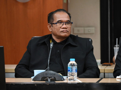 อธิบดีกรมส่งเสริมสหกรณ์ ให้การต้อนรับ ... พารามิเตอร์รูปภาพ 13