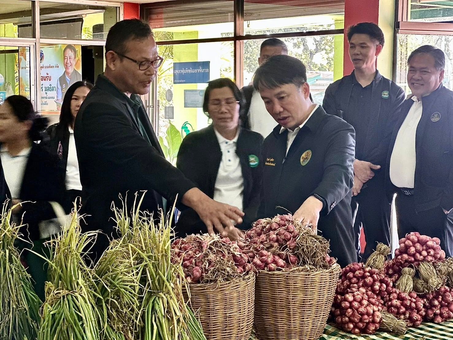อธิบดีนิรันดร์สั่งการสหกรณ์จังหวัดทั่วประเทศ ... พารามิเตอร์รูปภาพ 1