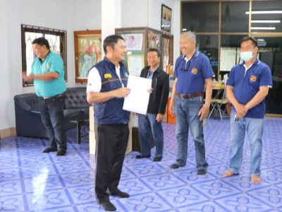 รองอธิบดีกรมส่งเสริมสหกรณ์ พร้อมด้วย นายคัมภีร์ นับแสง ... พารามิเตอร์รูปภาพ 4