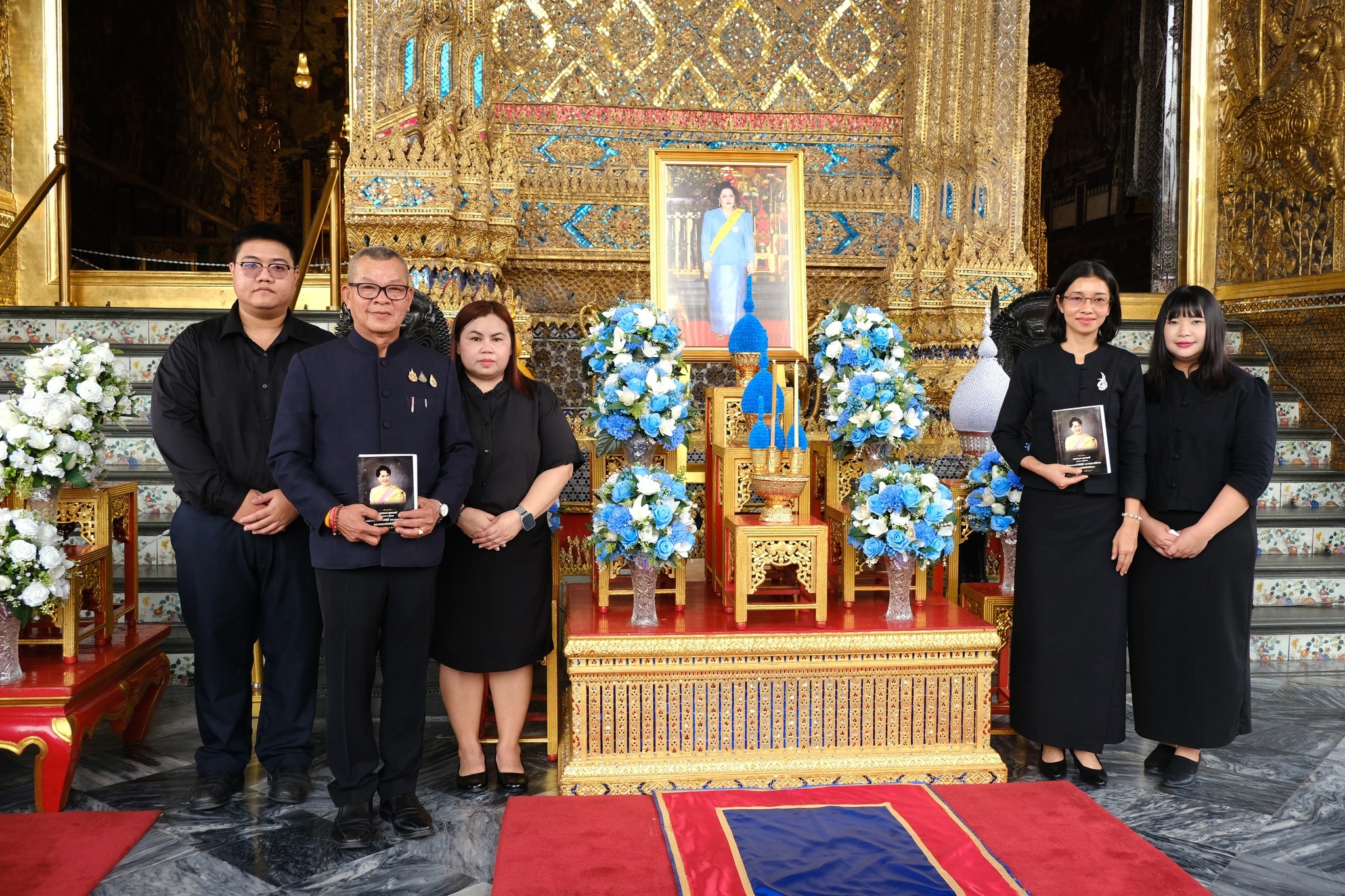 รอง อสส. พร้อมด้วยเจ้าหน้าที่กรมส่งเสริมสหกรณ์ ... พารามิเตอร์รูปภาพ 1