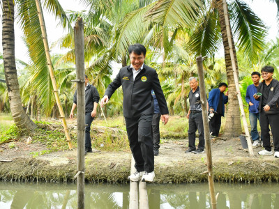 อธิบดีกรมส่งเสริมสหกรณ์ พร้อมด้วย ... พารามิเตอร์รูปภาพ 2