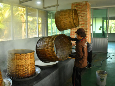 อธิบดีกรมส่งเสริมสหกรณ์ พร้อมด้วย ... พารามิเตอร์รูปภาพ 24