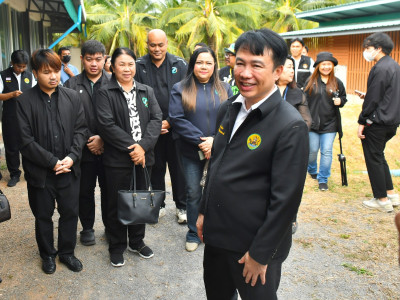 อธิบดีกรมส่งเสริมสหกรณ์ พร้อมด้วย ... พารามิเตอร์รูปภาพ 44