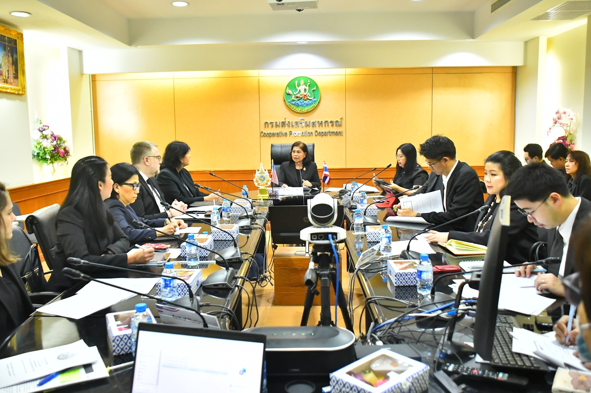 นางสาวปรานอม จันทร์ใหม่ ผู้เชี่ยวชาญ รักษาการในตำแหน่ง ... พารามิเตอร์รูปภาพ 1