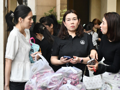 รองอธิบดีกรมส่งเสริมสหกรณ์ พร้อมด้วย ... พารามิเตอร์รูปภาพ 12