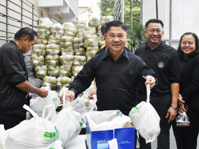 รองอธิบดีกรมส่งเสริมสหกรณ์ พร้อมด้วย ... พารามิเตอร์รูปภาพ 2