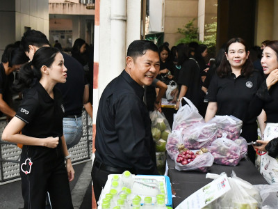 รองอธิบดีกรมส่งเสริมสหกรณ์ พร้อมด้วย ... พารามิเตอร์รูปภาพ 6