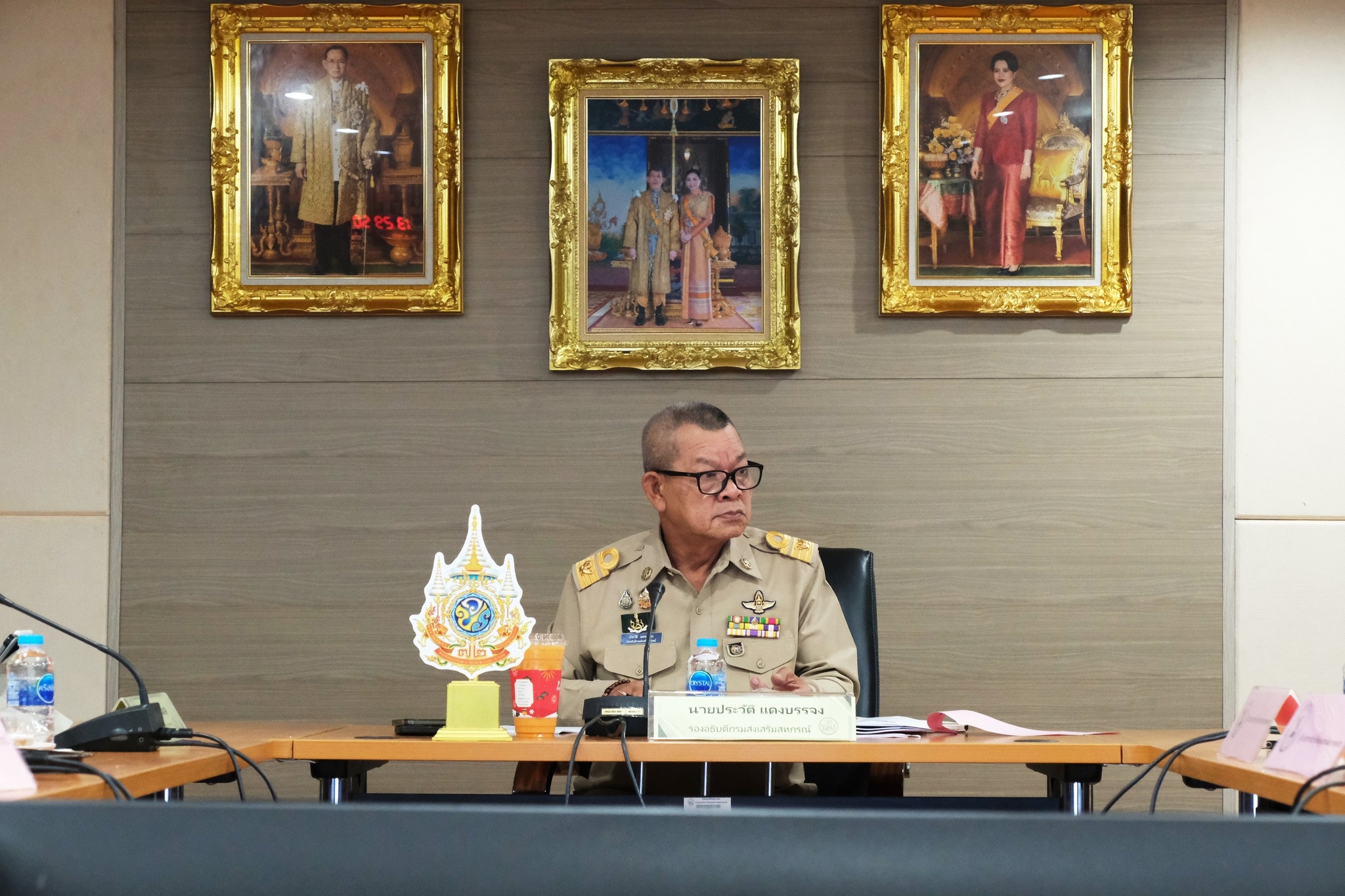 รองอธิบดีกรมส่งเสริมสหกรณ์ เป็นประธานในการประชุมหารือ ... พารามิเตอร์รูปภาพ 1