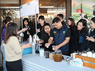 อธิบดีกรมส่งเสริมสหกรณ์ พร้อมด้วย ... พารามิเตอร์รูปภาพ 13