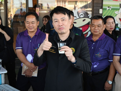 อธิบดีกรมส่งเสริมสหกรณ์ พร้อมด้วย ... พารามิเตอร์รูปภาพ 3