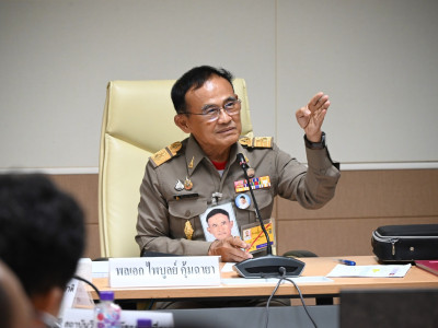 พลเอก ไพบูลย์ คุ้มฉายา องคมนตรี ... พารามิเตอร์รูปภาพ 16