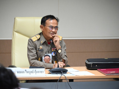 พลเอก ไพบูลย์ คุ้มฉายา องคมนตรี ... พารามิเตอร์รูปภาพ 20