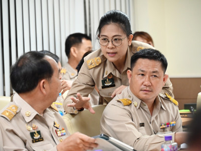 พลเอก ไพบูลย์ คุ้มฉายา องคมนตรี ... พารามิเตอร์รูปภาพ 30