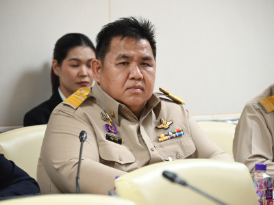 พลเอก ไพบูลย์ คุ้มฉายา องคมนตรี ... พารามิเตอร์รูปภาพ 6