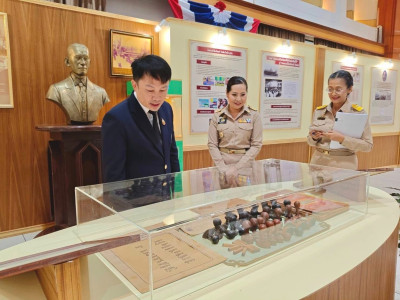 อธิบดีกรมส่งเสริมสหกรณ์ พร้อมด้วย ... พารามิเตอร์รูปภาพ 9