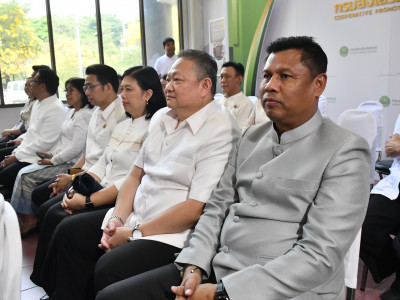 อธิบดีกรมส่งเสริมสหกรณ์ พร้อมด้วย ... พารามิเตอร์รูปภาพ 7