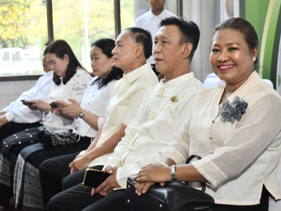 อธิบดีกรมส่งเสริมสหกรณ์ พร้อมด้วย ... พารามิเตอร์รูปภาพ 8