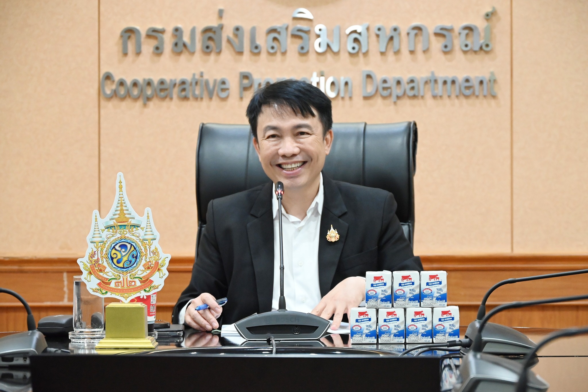 นายนิรันดร์ มูลธิดา อธิบดีกรมส่งเสริมสหกรณ์ ... พารามิเตอร์รูปภาพ 1