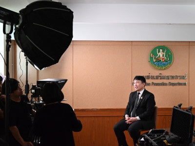 อธิบดีกรมส่งเสริมสหกรณ์ ร่วมบันทึกเทปสัมภาษณ์ ในโครงการ ... พารามิเตอร์รูปภาพ 6