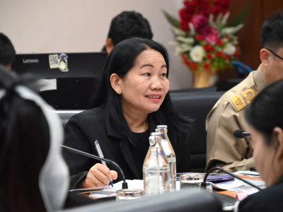 นายวิณะโรจน์ ทรัพย์ส่งสุข ปลัดกระทรวงเกษตรและสหกรณ์ ... พารามิเตอร์รูปภาพ 5