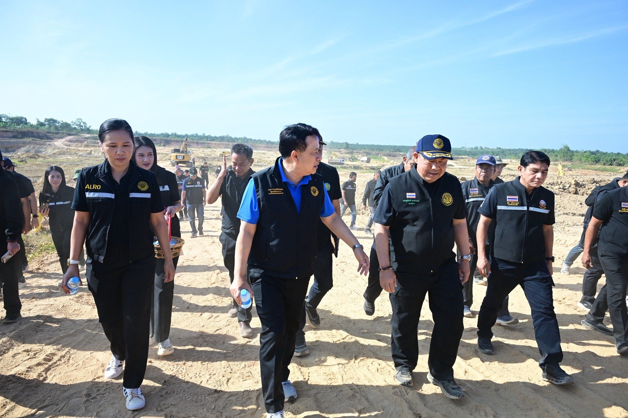 นายนเรศ ธำรงค์ทิพยคุณ ... พารามิเตอร์รูปภาพ 1