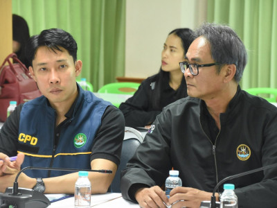 อธิบดีกรมส่งเสริมสหกรณ์ พร้อมด้วย นางสาวเบญจพร ชาครานนท์ ... พารามิเตอร์รูปภาพ 11