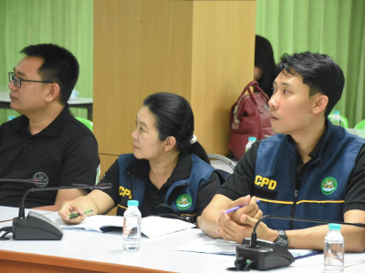 อธิบดีกรมส่งเสริมสหกรณ์ พร้อมด้วย นางสาวเบญจพร ชาครานนท์ ... พารามิเตอร์รูปภาพ 12