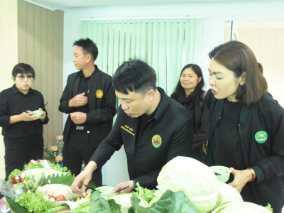 อธิบดีกรมส่งเสริมสหกรณ์ พร้อมด้วย นางสาวเบญจพร ชาครานนท์ ... พารามิเตอร์รูปภาพ 19