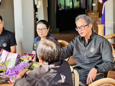 อธิบดีกรมส่งเสริมสหกรณ์ พร้อมด้วย นางสาวเบญจพร ชาครานนท์ ... พารามิเตอร์รูปภาพ 21