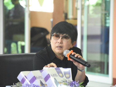 อธิบดีกรมส่งเสริมสหกรณ์ พร้อมด้วย นางสาวเบญจพร ชาครานนท์ ... พารามิเตอร์รูปภาพ 8