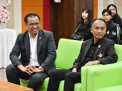 รองอธิบดีกรมส่งเสริมสหกรณ์ เข้าสักการะสิ่งศักดิ์สิทธิ์ ... พารามิเตอร์รูปภาพ 10