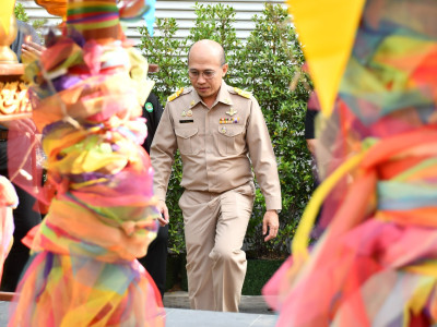 รองอธิบดีกรมส่งเสริมสหกรณ์ เข้าสักการะสิ่งศักดิ์สิทธิ์ ... พารามิเตอร์รูปภาพ 17