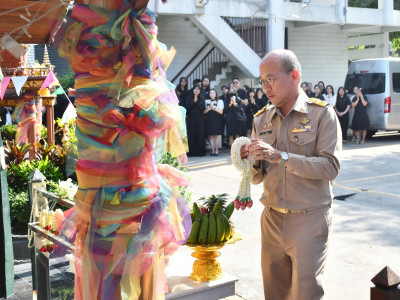 รองอธิบดีกรมส่งเสริมสหกรณ์ เข้าสักการะสิ่งศักดิ์สิทธิ์ ... พารามิเตอร์รูปภาพ 3