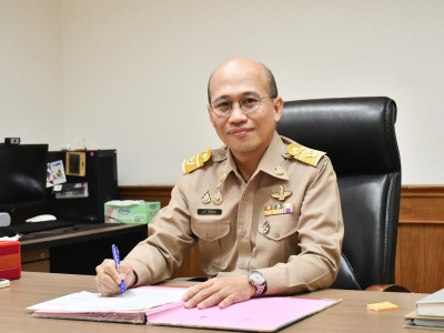 รองอธิบดีกรมส่งเสริมสหกรณ์ เข้าสักการะสิ่งศักดิ์สิทธิ์ ... พารามิเตอร์รูปภาพ 4