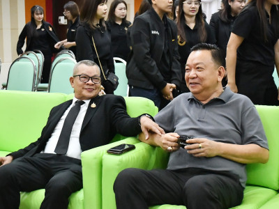 รองอธิบดีกรมส่งเสริมสหกรณ์ เข้าสักการะสิ่งศักดิ์สิทธิ์ ... พารามิเตอร์รูปภาพ 7