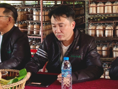 อธิบดีกรมส่งเสริมสหกรณ์ พร้อมด้วย นายกษาปณ์ เงินรวง ... พารามิเตอร์รูปภาพ 13