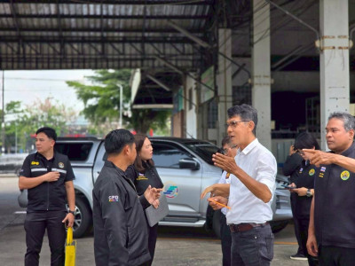 รองอธิบดีกรมส่งเสริมสหกรณ์ พร้อมด้วย ... พารามิเตอร์รูปภาพ 31