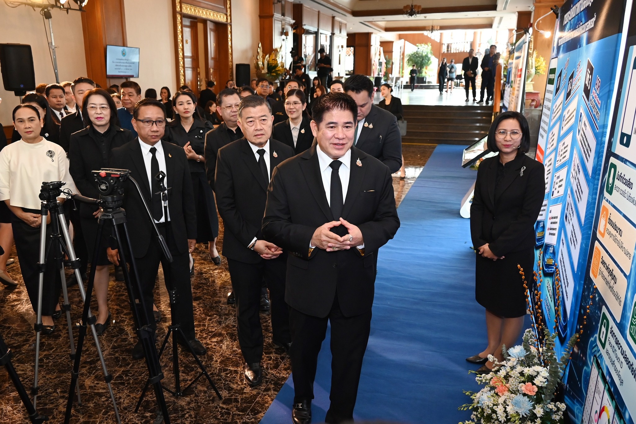 ร้อยเอก ธรรมนัส พรหมเผ่า ... พารามิเตอร์รูปภาพ 1