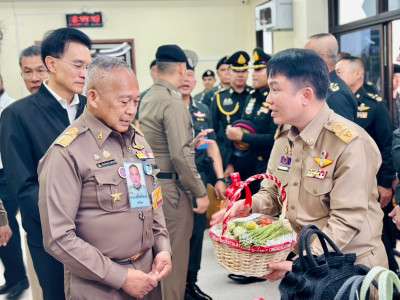 พล.อ.อ.สถิตย์พงษ์ สุขวิมล ... พารามิเตอร์รูปภาพ 3