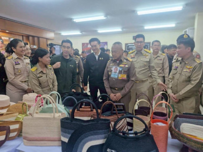 พล.อ.อ.สถิตย์พงษ์ สุขวิมล ... พารามิเตอร์รูปภาพ 4