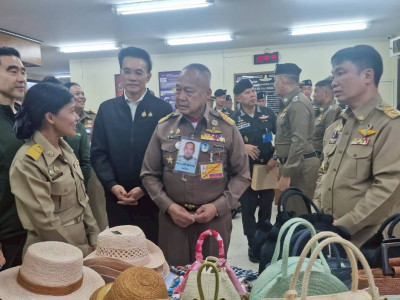 พล.อ.อ.สถิตย์พงษ์ สุขวิมล ... พารามิเตอร์รูปภาพ 5