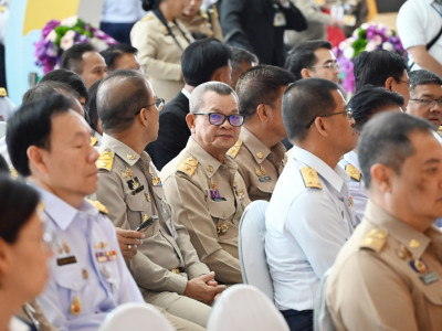 สมเด็จพระกนิษฐาธิราชเจ้า กรมสมเด็จพระเทพรัตนราชสุดา ฯ ... พารามิเตอร์รูปภาพ 14