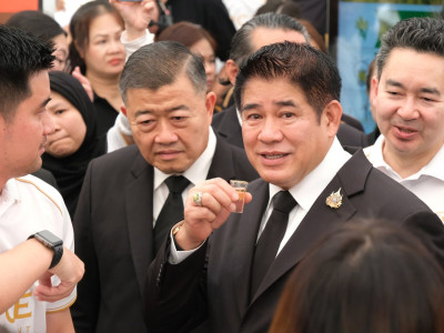 ร้อยเอก ธรรมนัส พรหมเผ่า ... พารามิเตอร์รูปภาพ 19