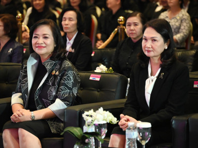 รองอธิบดีกรมส่งเสริมสหกรณ์ ร่วมเป็นเกียรติในงานวันสตรีสากล ... พารามิเตอร์รูปภาพ 12